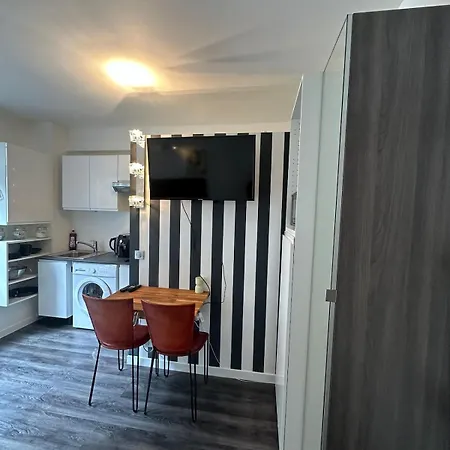 Beautiful Eiffel Tower Apartmán Paříž