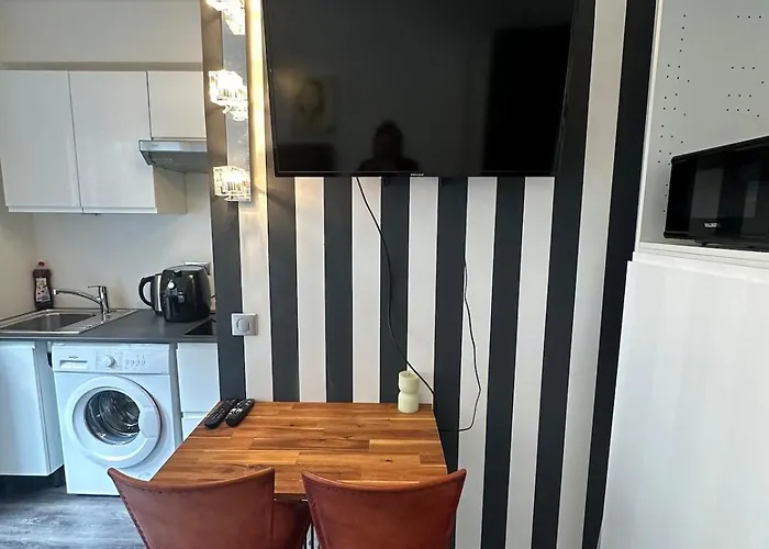 Apartment Beautiful Eiffel Tower *